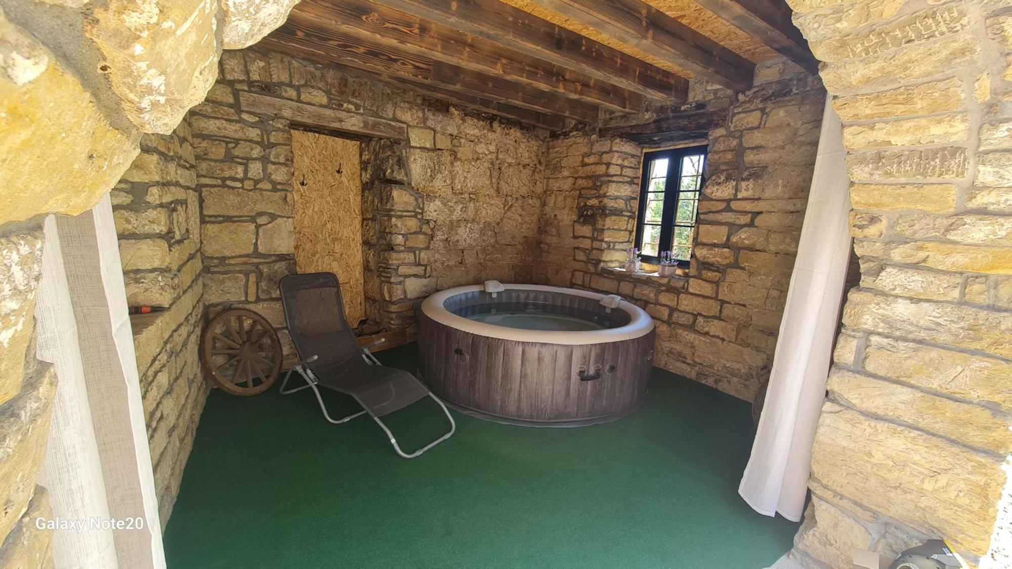 Ferienwohnung Hisa Kapis With Hot Tube Koper Exterior foto