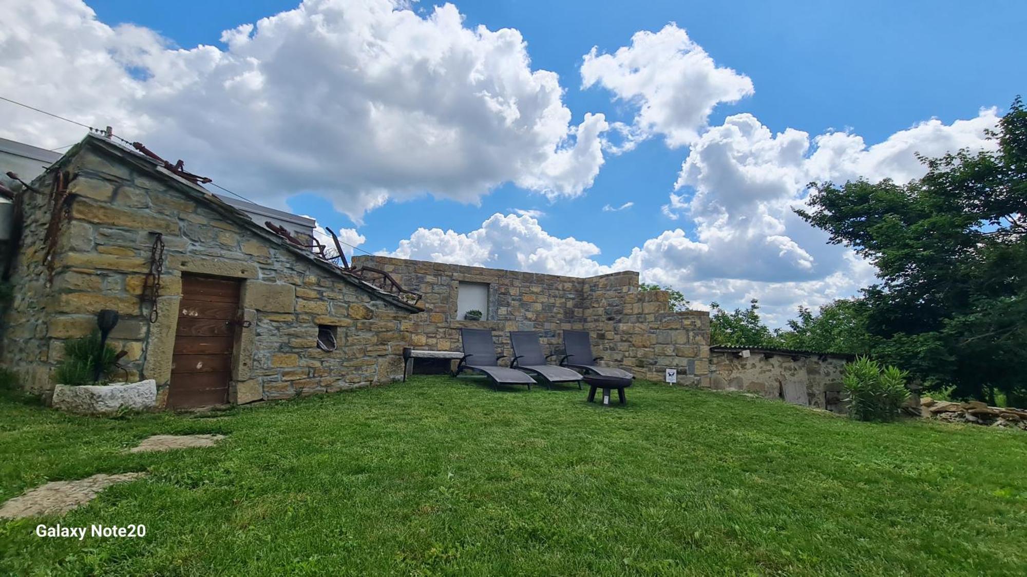 Ferienwohnung Hisa Kapis With Hot Tube Koper Exterior foto